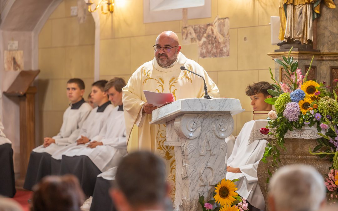 Župljani se oprostili od župnika Kristijana Kuhara